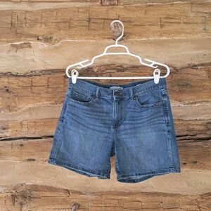 Banana Republic Premium Denim Medium Wash Roll Up Shorts Size 28